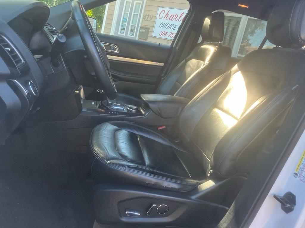 Ford Explorer XLT 4WD 2018