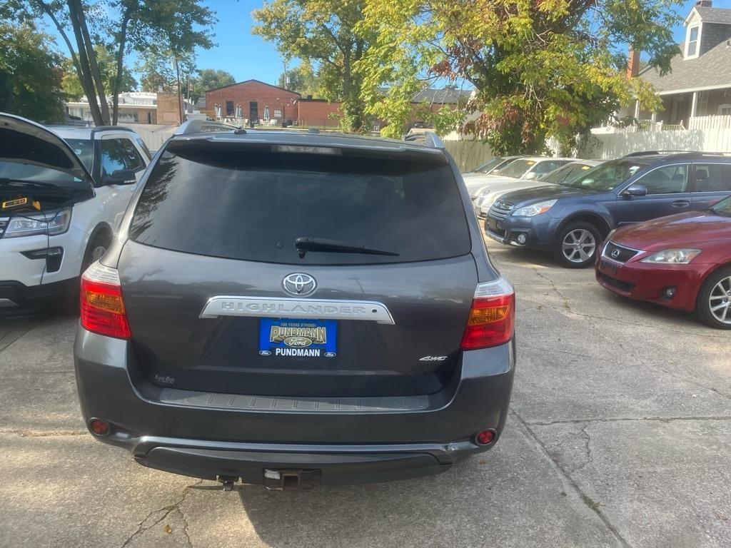 Toyota Highlander Limited 4WD 2010