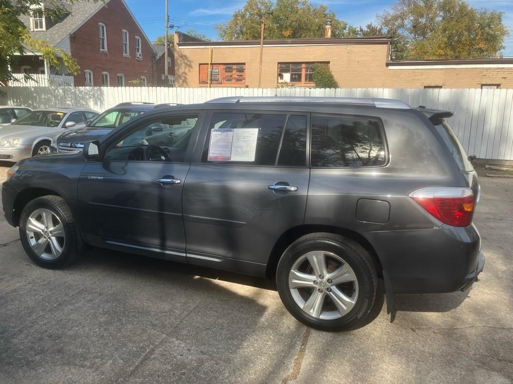 Toyota Highlander Limited 4WD 2010