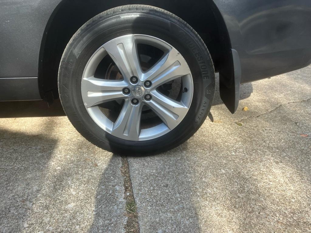 Toyota Highlander Limited 4WD 2010