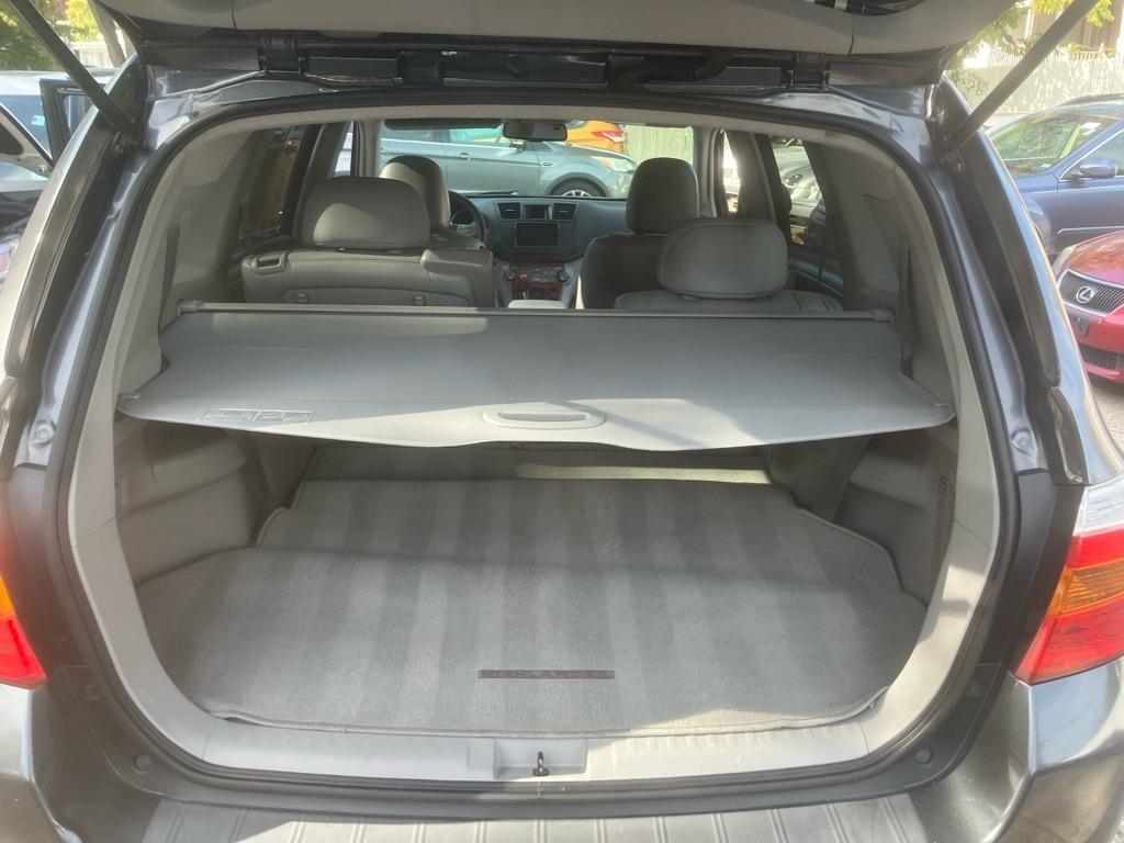 Toyota Highlander Limited 4WD 2010