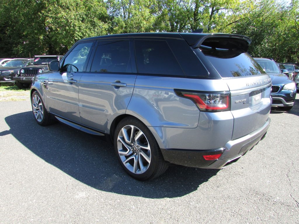 2020 Land Rover Range Rover Sport HSE photo 4
