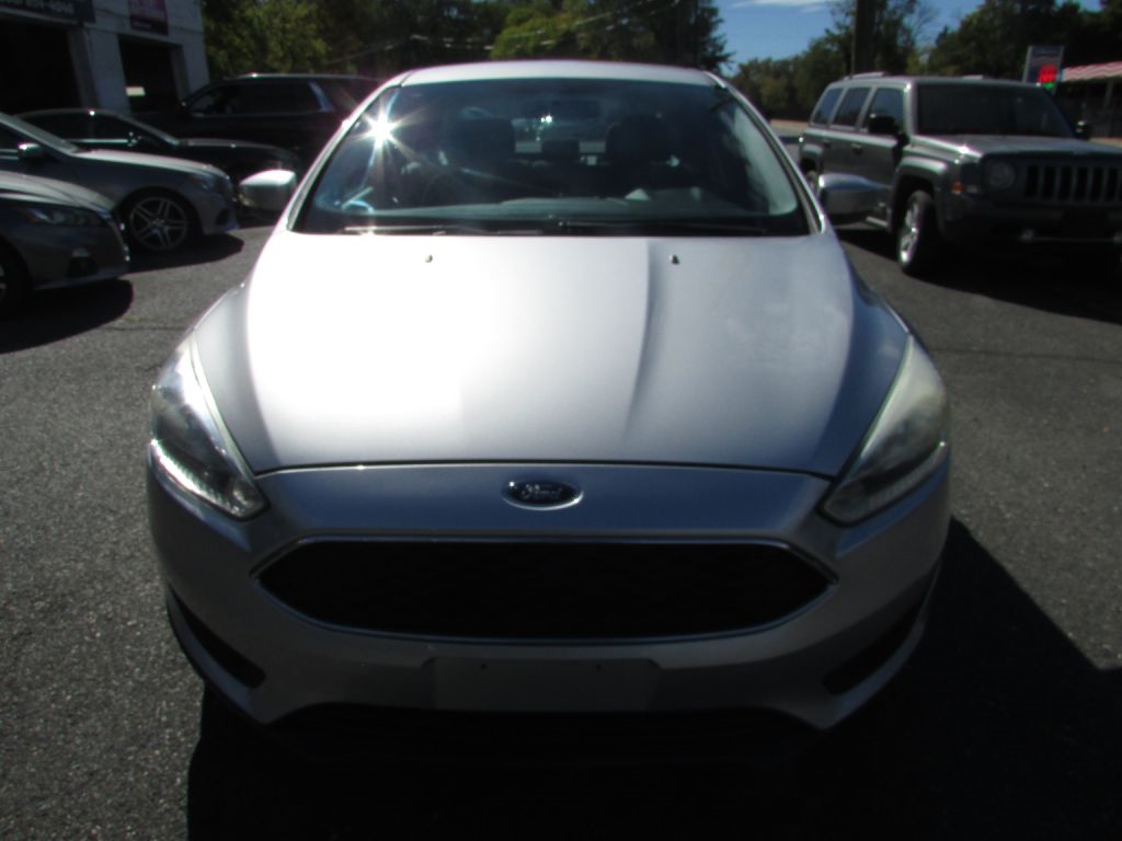 Ford Focus 4dr Sdn SE 2016 Ford Focus 4dr Sdn SE 2016