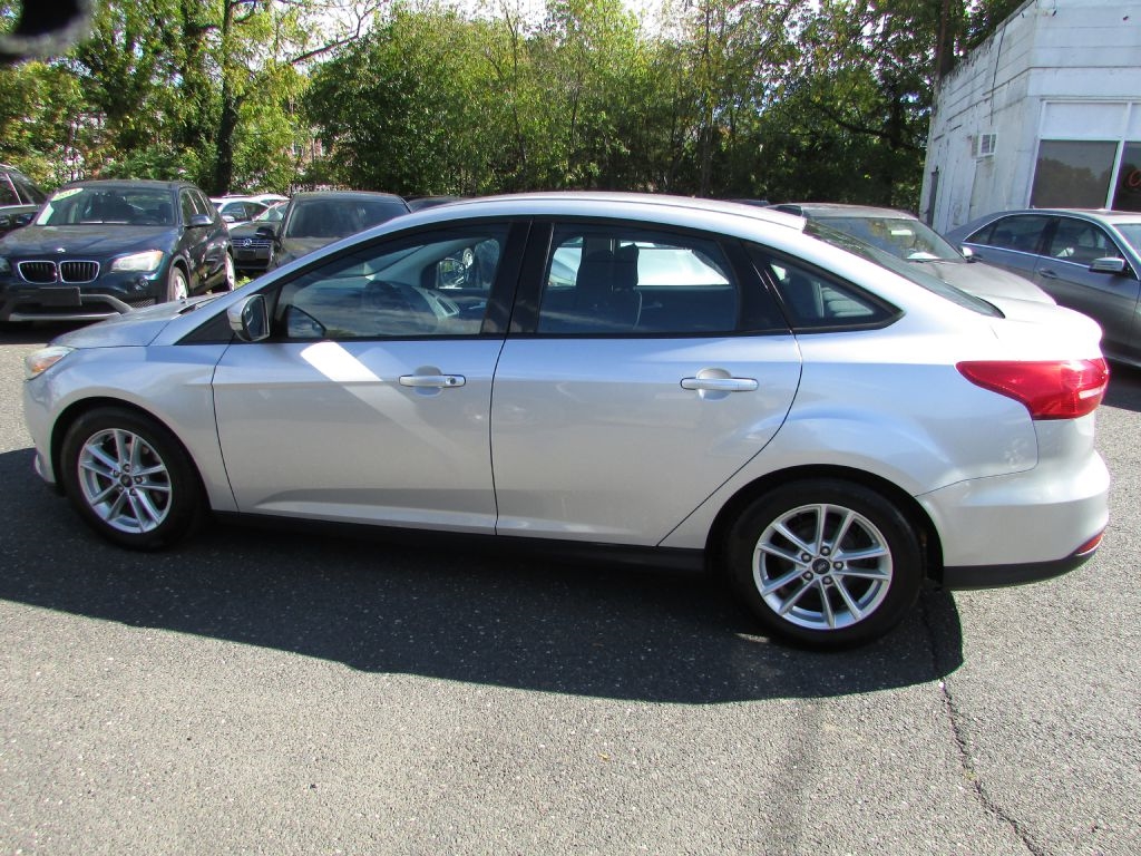 Ford Focus 4dr Sdn SE 2016 Ford Focus 4dr Sdn SE 2016
