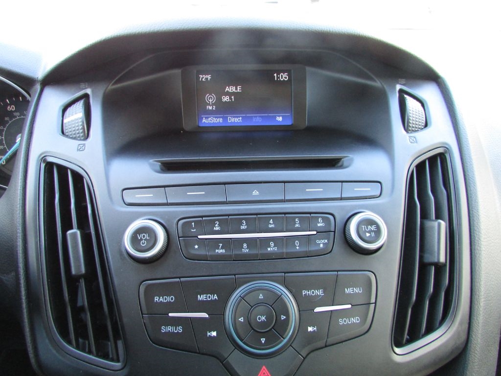 Ford Focus 4dr Sdn SE 2016 Ford Focus 4dr Sdn SE 2016