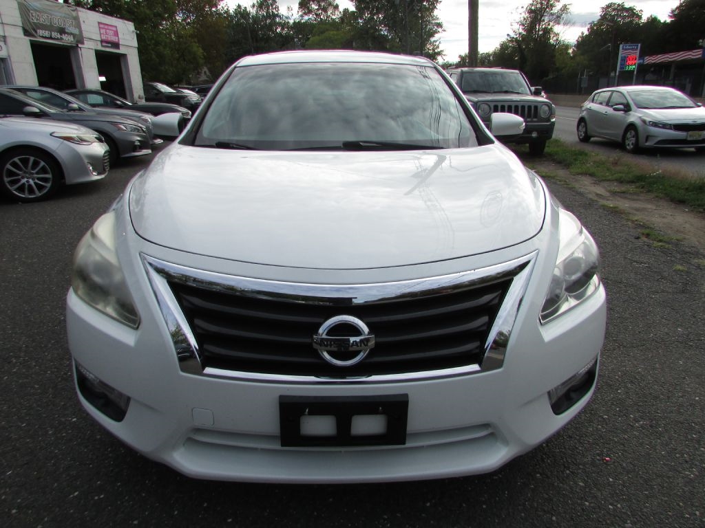 Nissan Altima 4dr Sdn V6 3.5 SL *Ltd Avail* 2015 Nissan Altima 4dr Sdn V6 3.5 SL *Ltd Avail* 2015