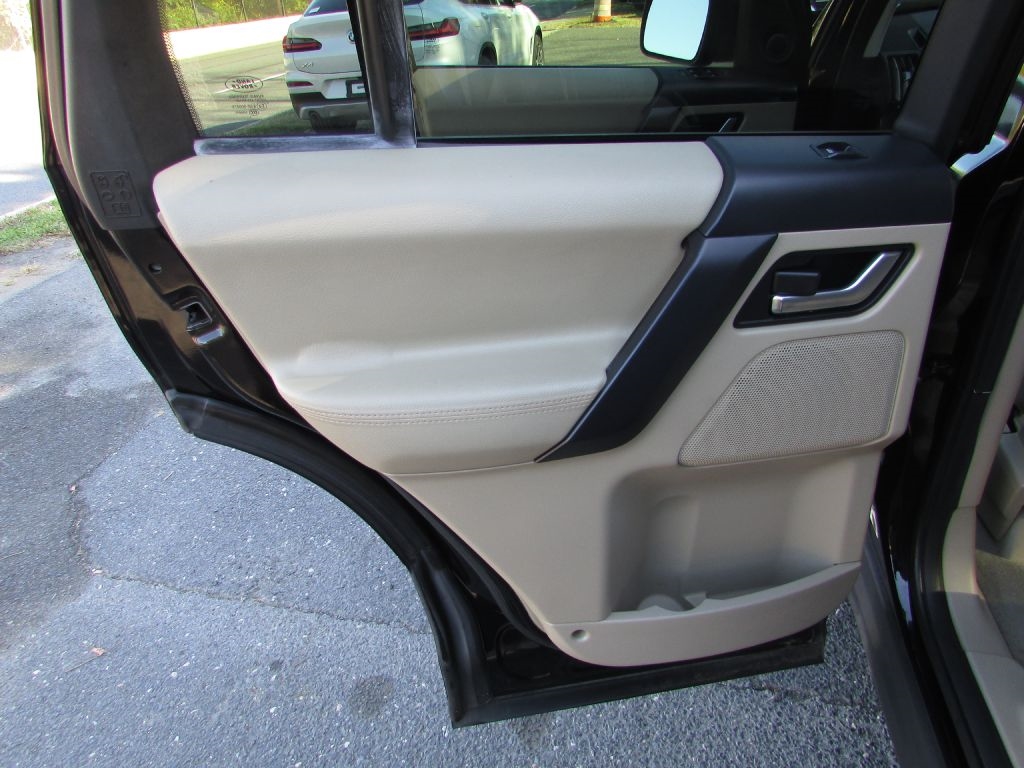 Land Rover LR2 AWD 4dr HSE 2012 Land Rover LR2 AWD 4dr HSE 2012