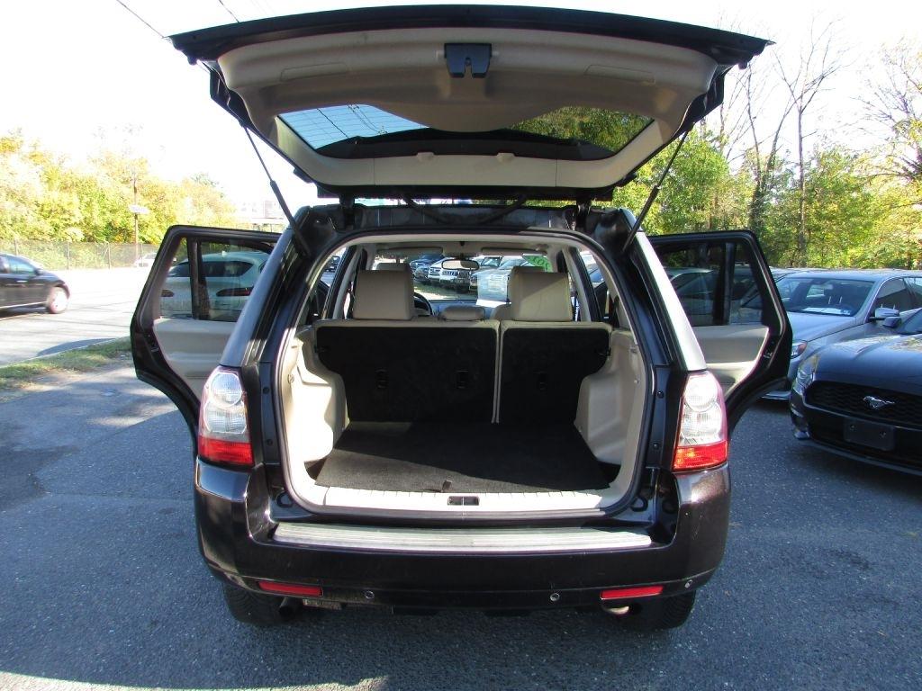 Land Rover LR2 AWD 4dr HSE 2012