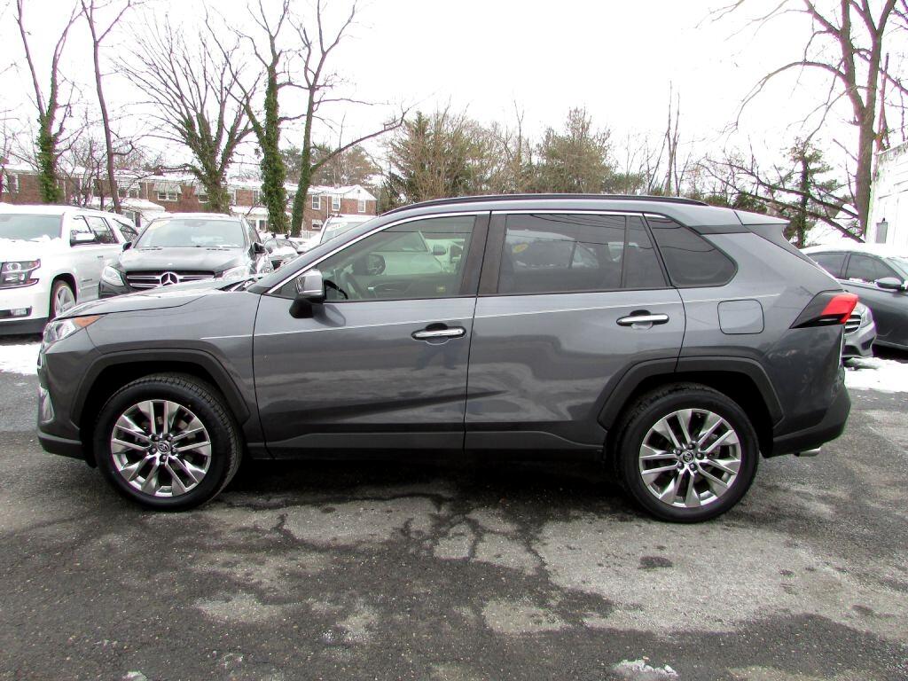 Toyota RAV4 Limited FWD (Natl) 2019