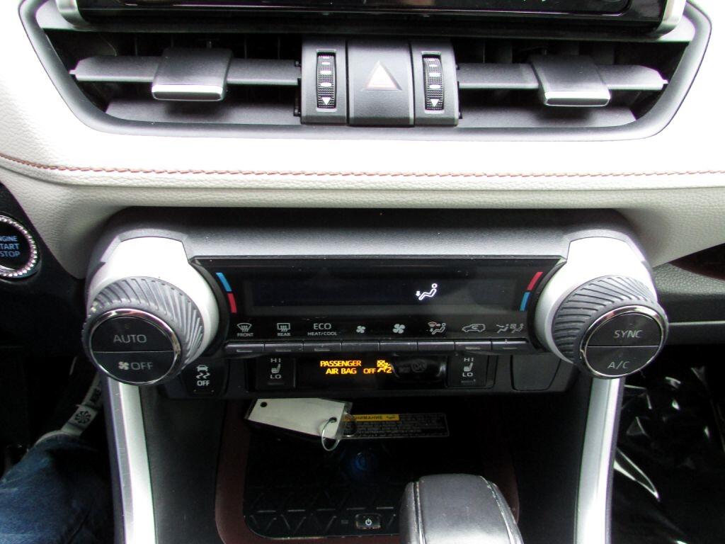 Toyota RAV4 Limited FWD (Natl) 2019