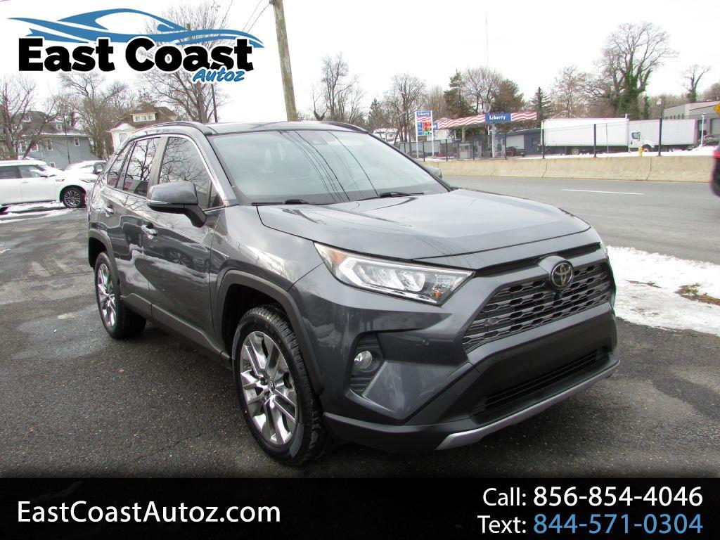 2019 Toyota RAV4 Limited's photo