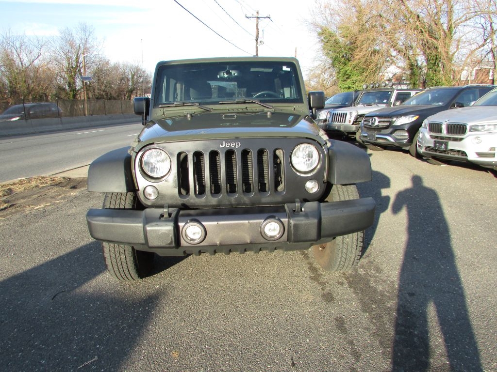 Jeep Wrangler Unlimited 4WD 4dr Black Bear *Ltd Avail* 2016