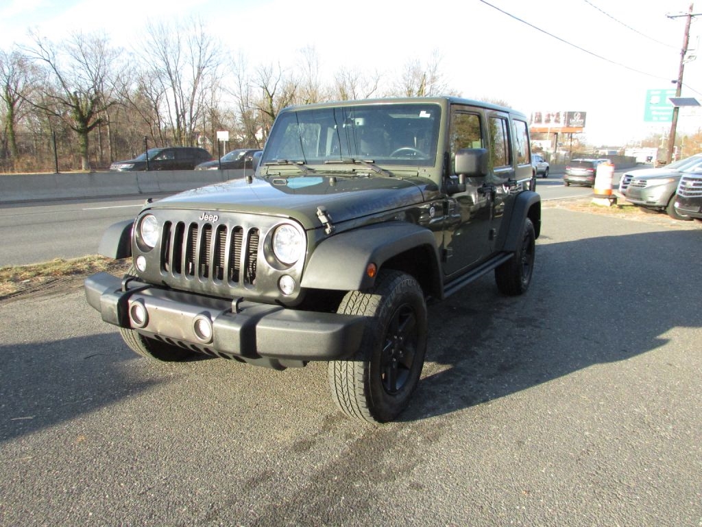 Jeep Wrangler Unlimited 4WD 4dr Black Bear *Ltd Avail* 2016