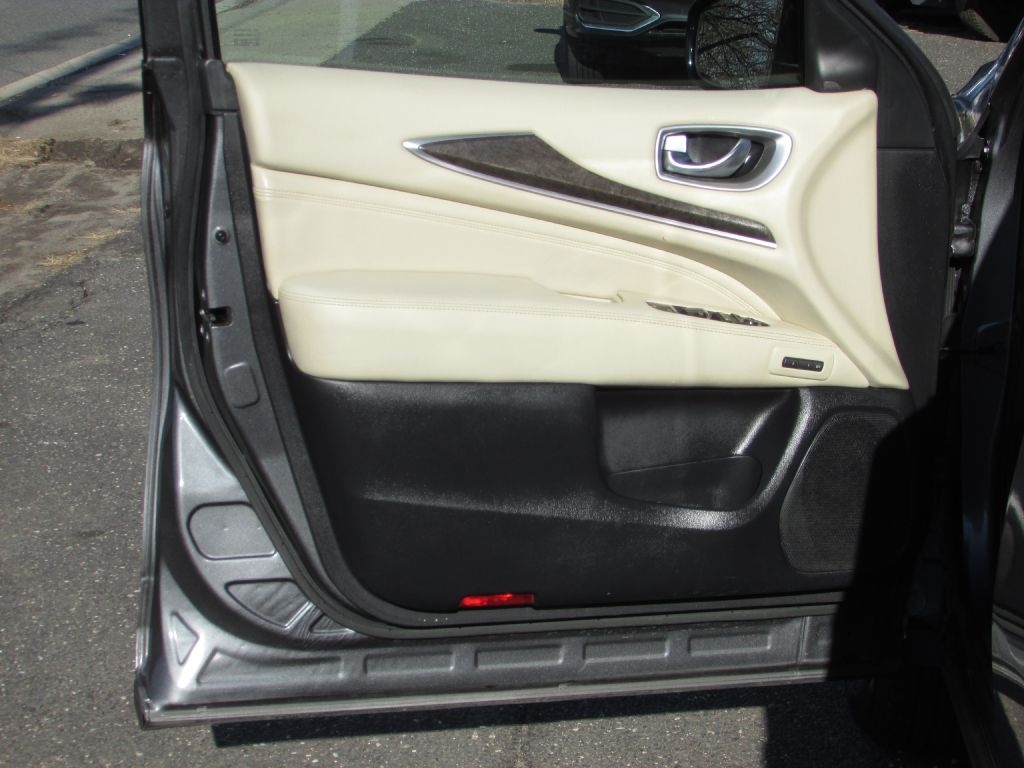 Infiniti QX60 AWD 4dr 2015