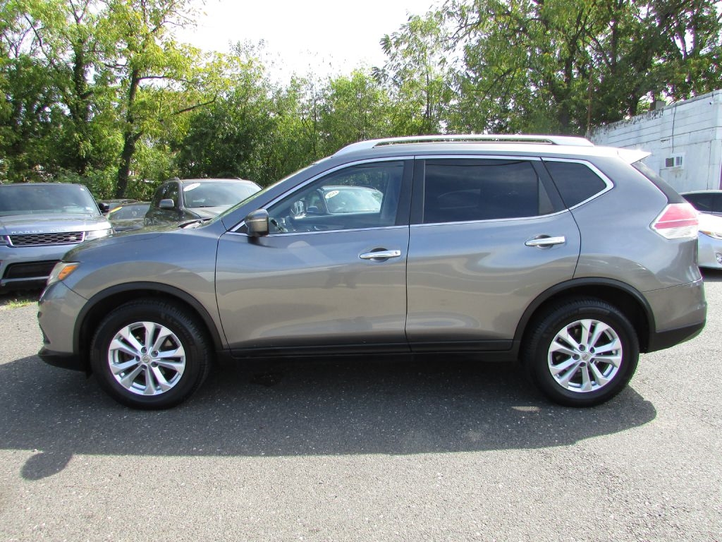 Nissan Rogue AWD 4dr SV 2015