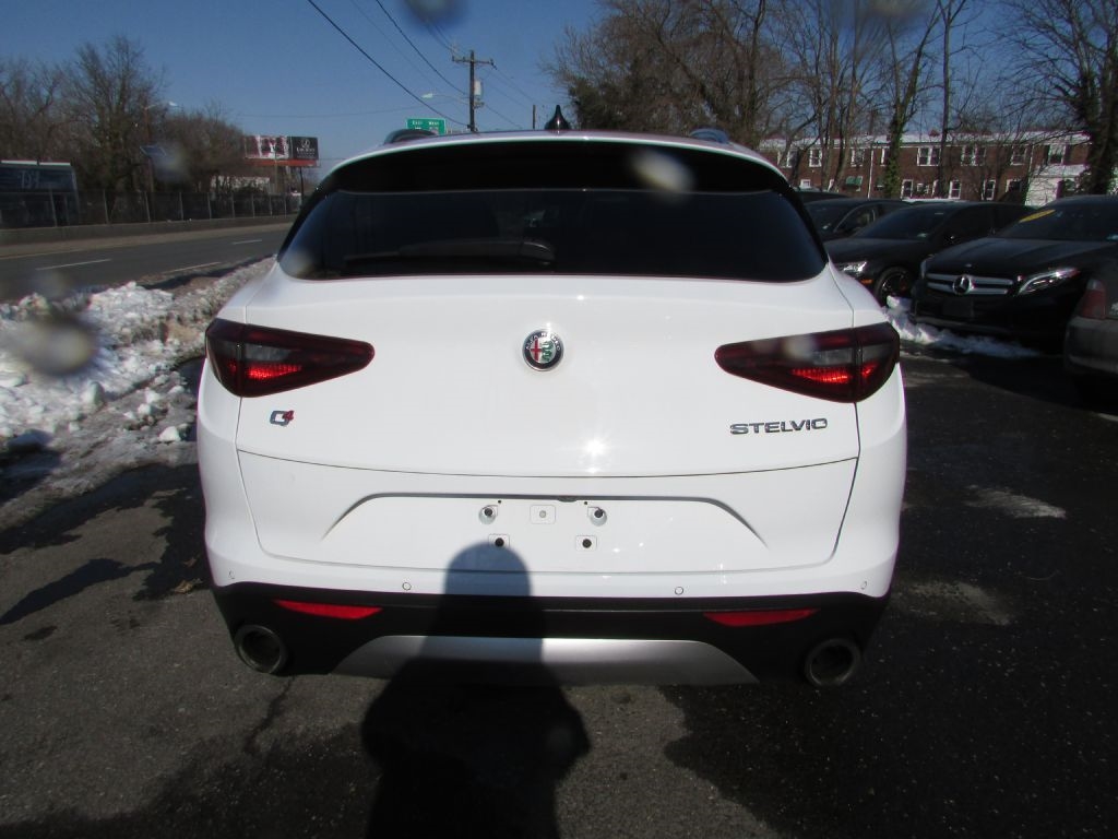 Alfa Romeo Stelvio Ti Lusso AWD 2019