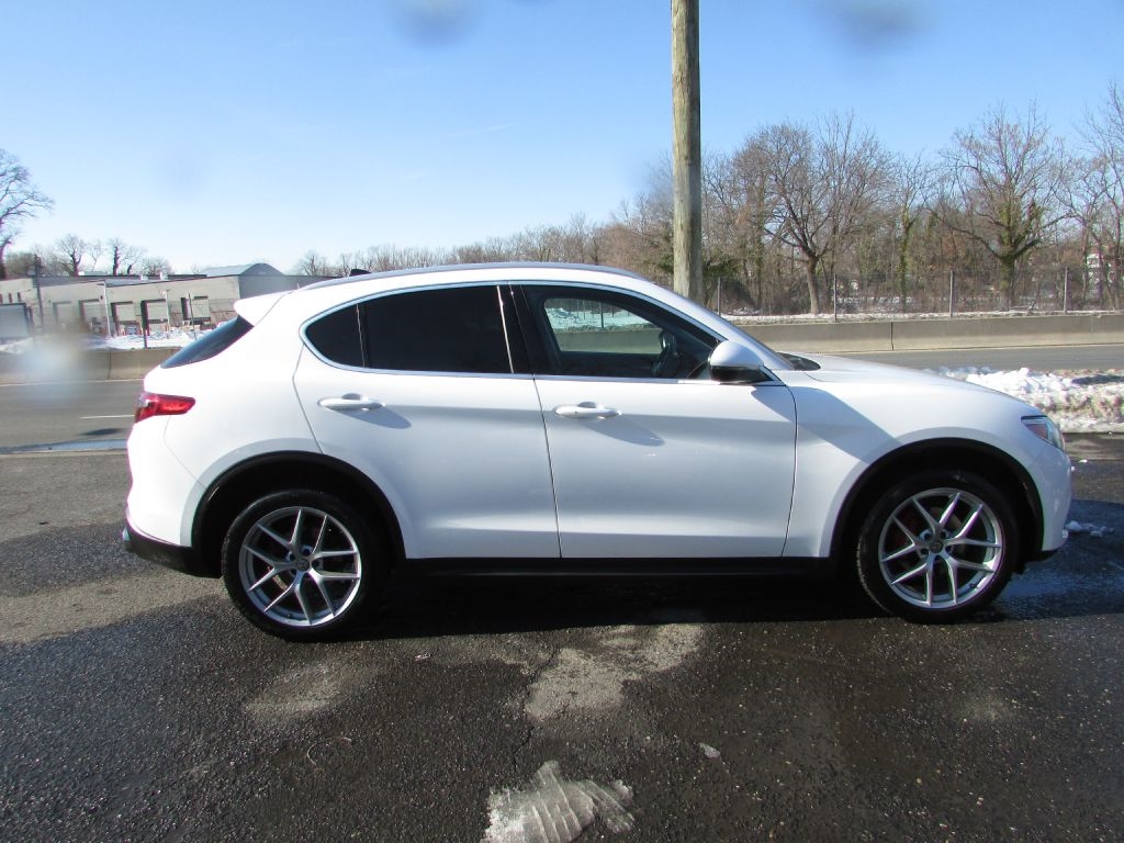 Alfa Romeo Stelvio Ti Lusso AWD 2019