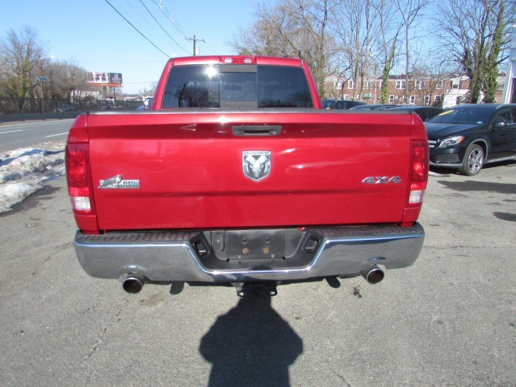 Dodge Ram 1500 4WD Quad Cab 140.5" SLT 2010