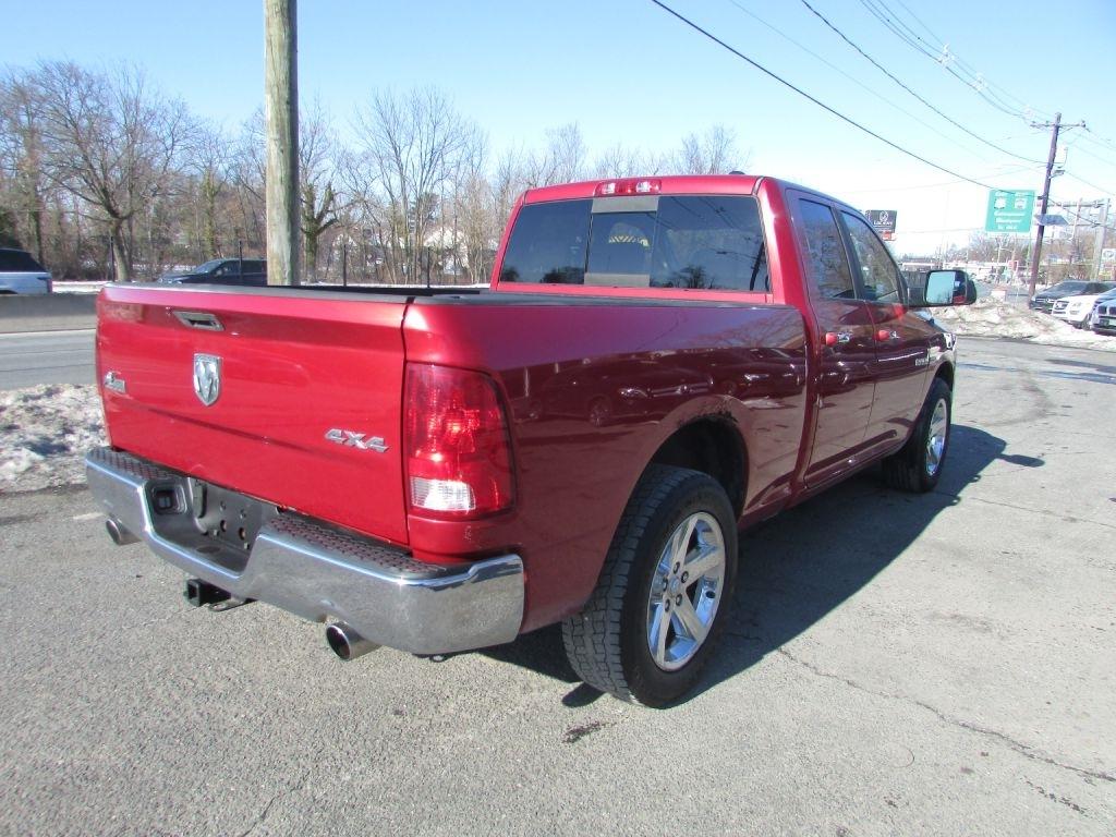 Dodge Ram 1500 4WD Quad Cab 140.5" SLT 2010