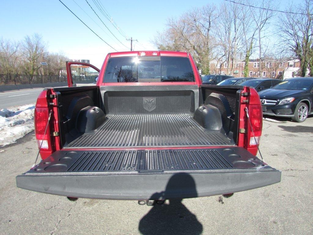 Dodge Ram 1500 4WD Quad Cab 140.5" SLT 2010
