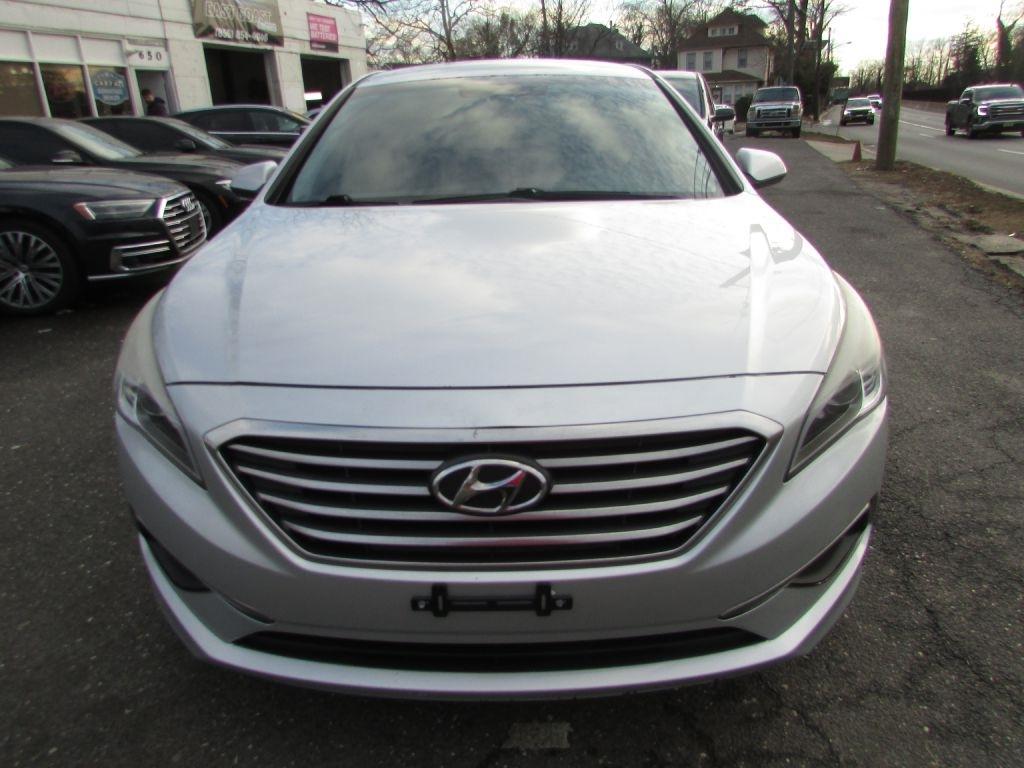 Hyundai Sonata 4dr Sdn 2.4L SE 2016