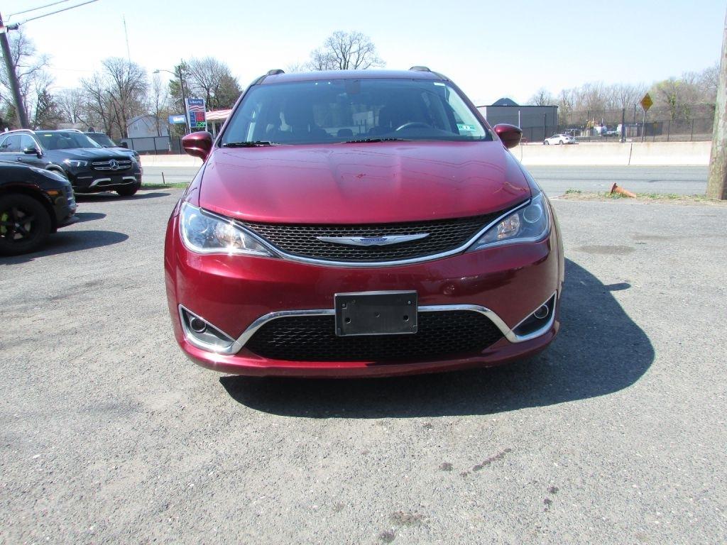 Chrysler Pacifica Touring-L FWD 2017