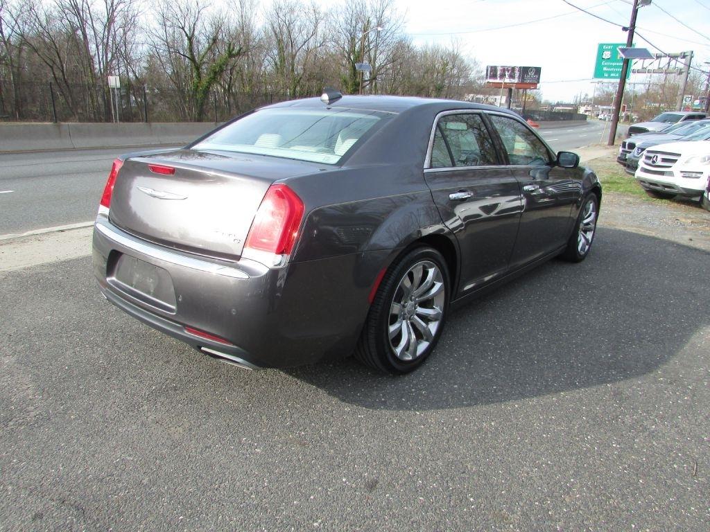 Chrysler 300 4dr Sdn 300C RWD 2015