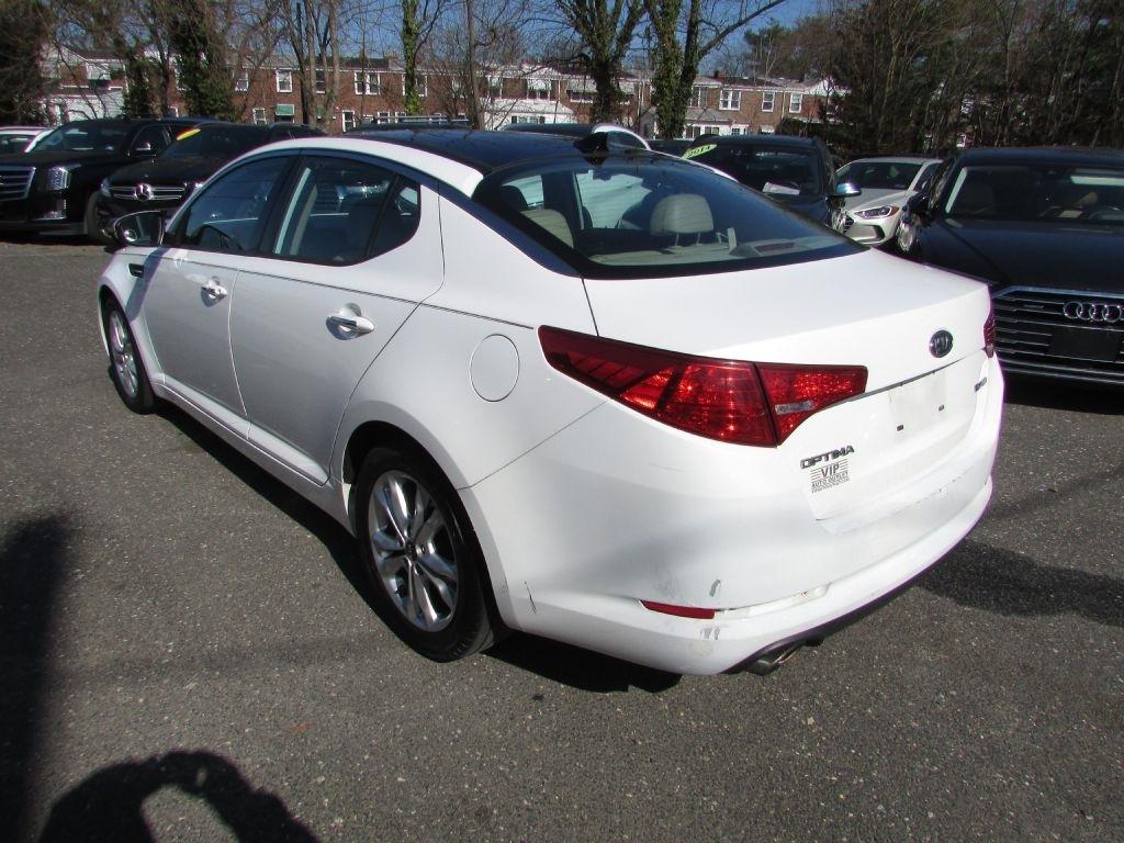 Kia Optima 4dr Sdn 2.4L Auto EX 2011