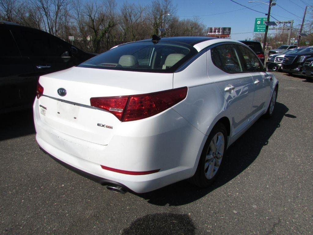 Kia Optima 4dr Sdn 2.4L Auto EX 2011