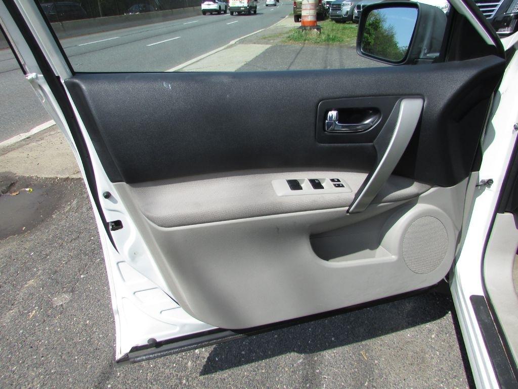 Nissan Rogue AWD 4dr S 2012