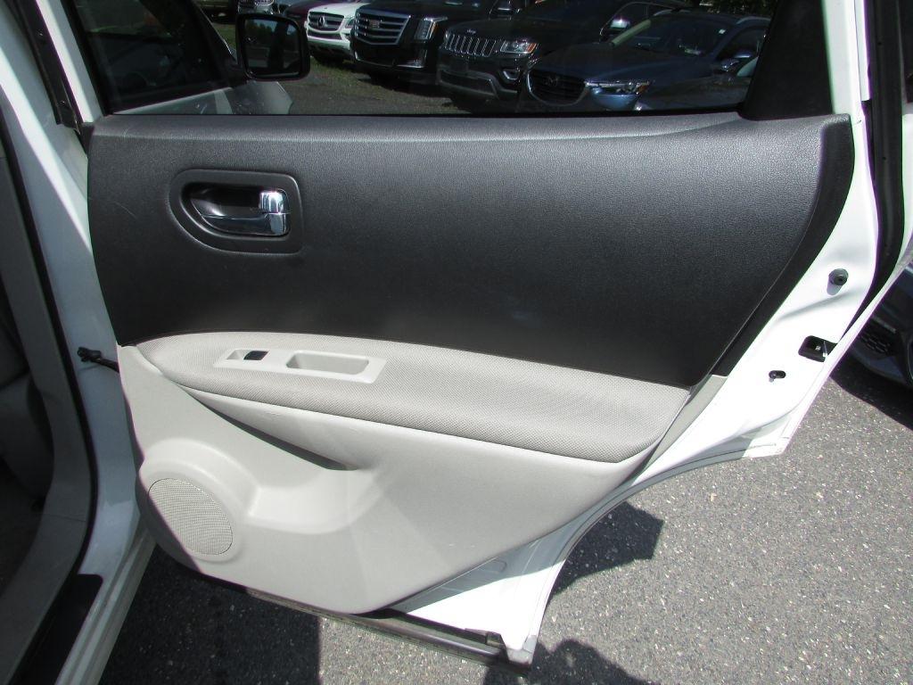 Nissan Rogue AWD 4dr S 2012