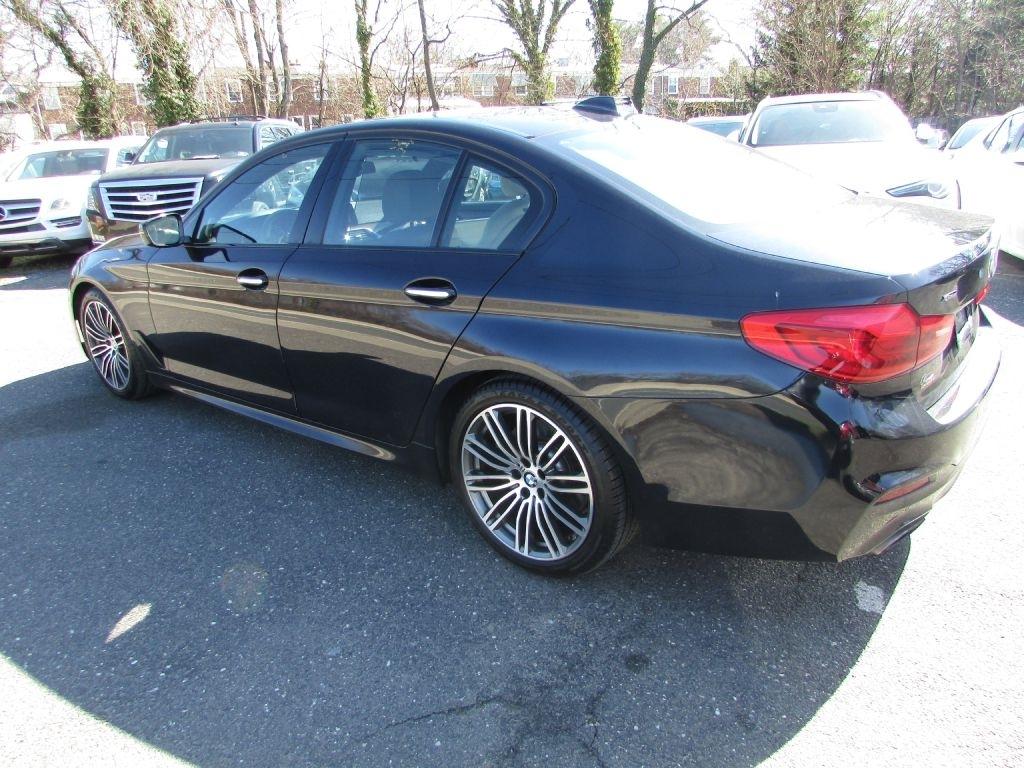 BMW 5 Series 540i xDrive Sedan 2017