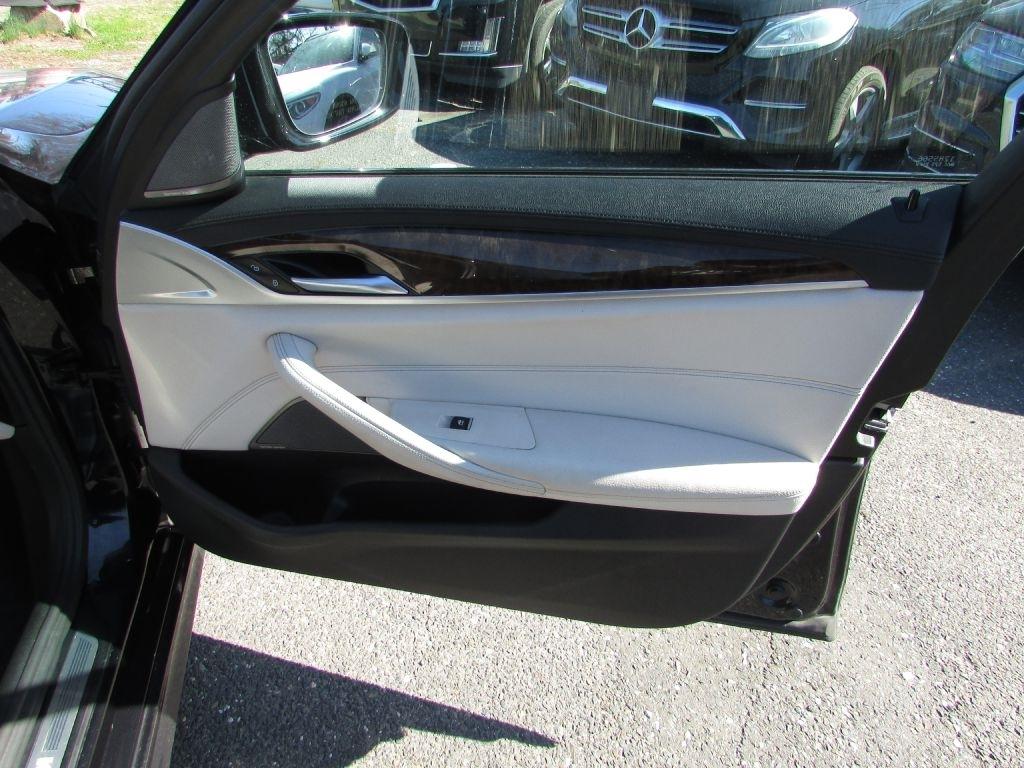 BMW 5 Series 540i xDrive Sedan 2017