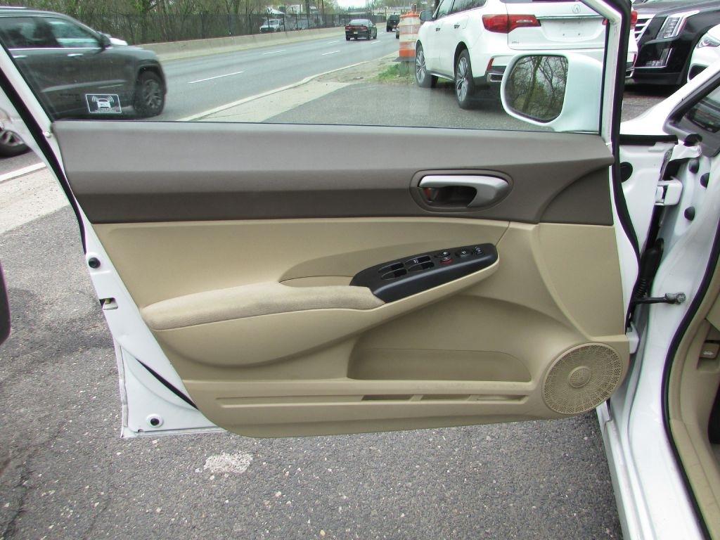 Honda Civic 4dr AT LX 2007