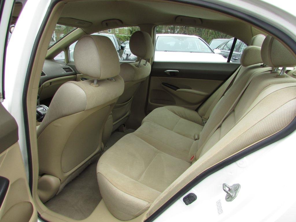 Honda Civic 4dr AT LX 2007