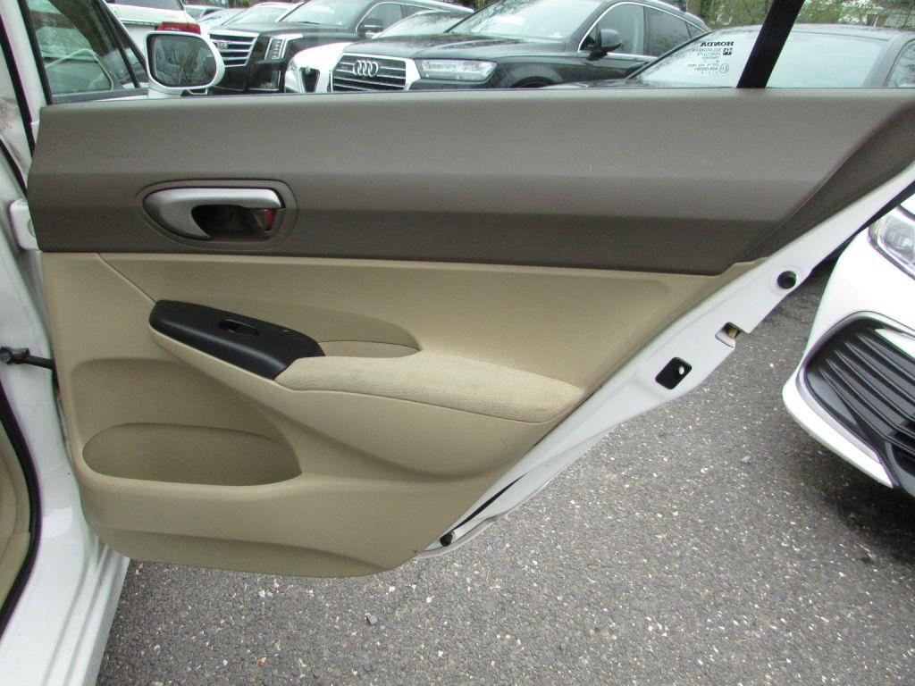 Honda Civic 4dr AT LX 2007