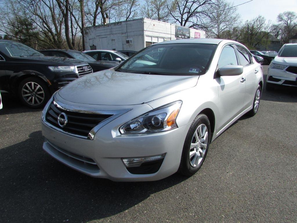 Nissan Altima 4dr Sdn I4 2.5 2015