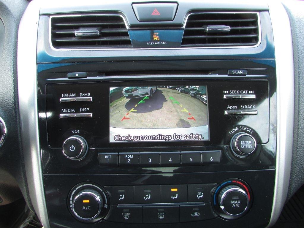 Nissan Altima 4dr Sdn I4 2.5 2015