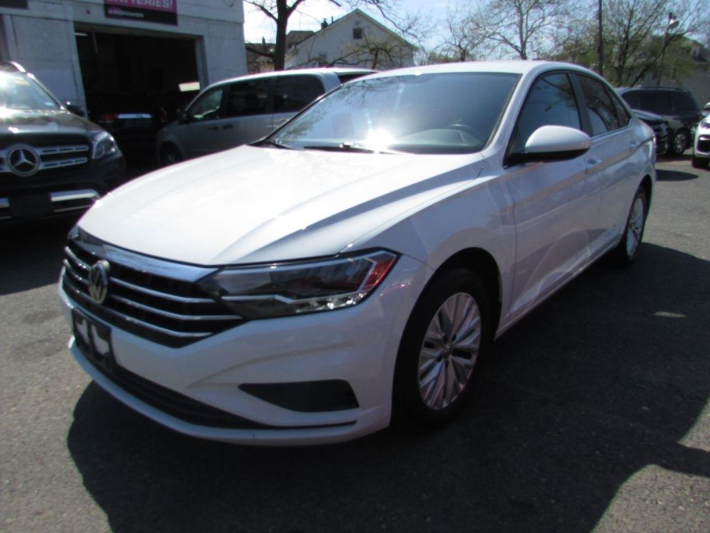 Volkswagen Jetta R-Line Auto w/SULEV 2019