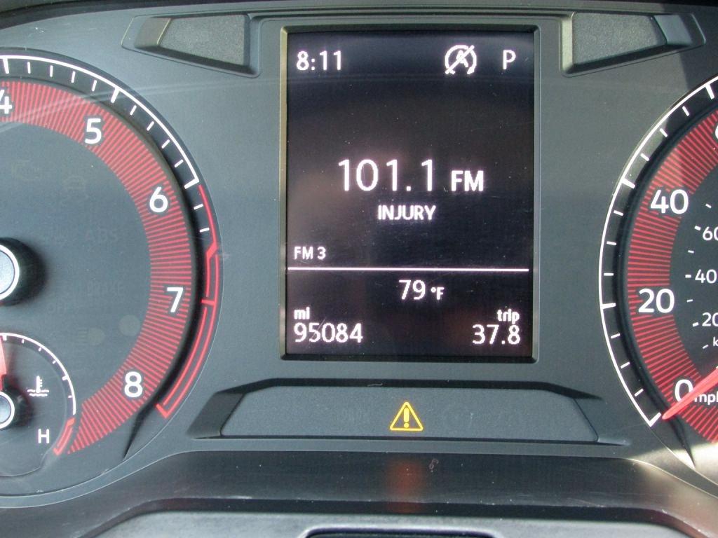 Volkswagen Jetta R-Line Auto w/SULEV 2019