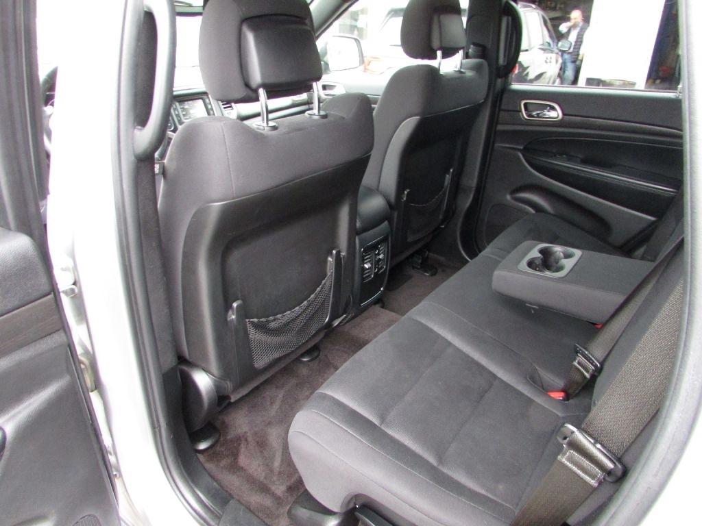 Jeep Grand Cherokee 4WD 4dr Laredo 2016