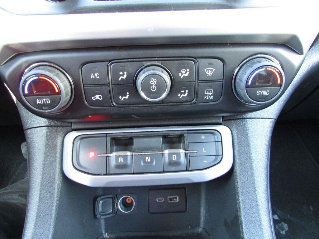 GMC Acadia AWD 4dr SLE 2023