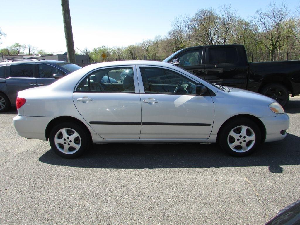 Toyota Corolla 4dr Sdn Man CE (Natl) 2008