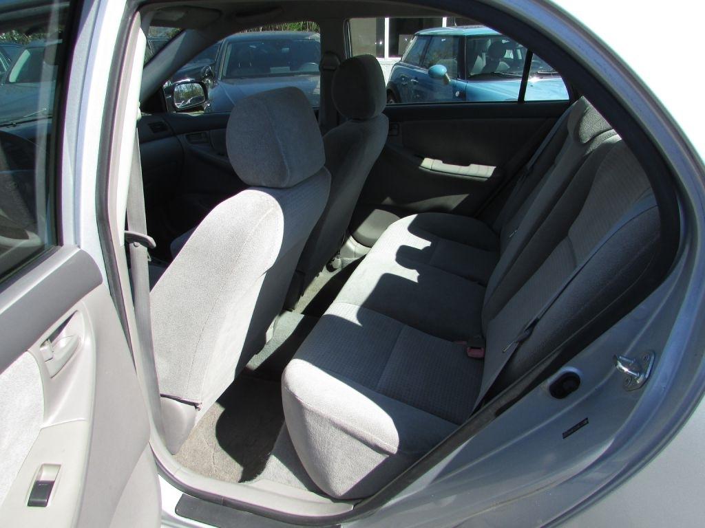 Toyota Corolla 4dr Sdn Man CE (Natl) 2008