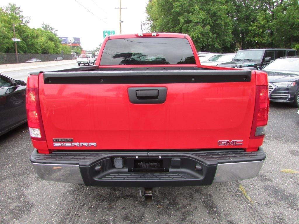 GMC Sierra 1500 4WD Ext Cab 143.5" Work Truck 2009