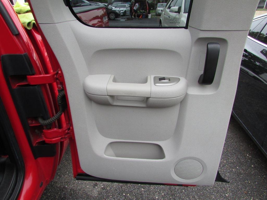 GMC Sierra 1500 4WD Ext Cab 143.5" Work Truck 2009