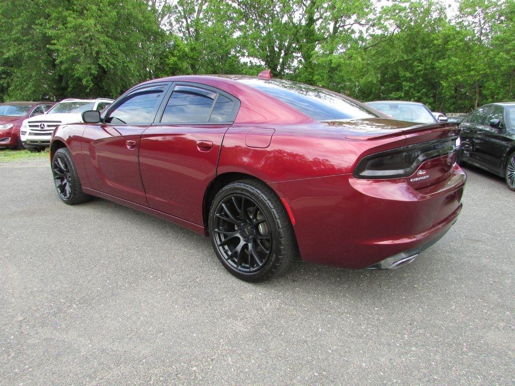 Dodge Charger SXT RWD 2017