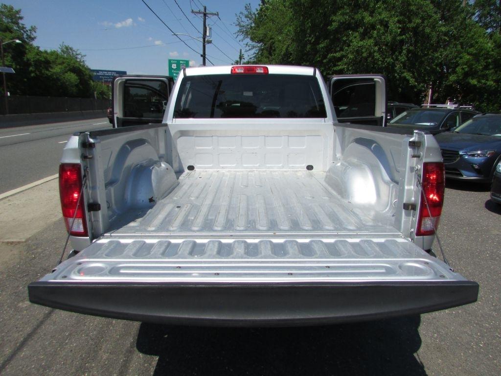 RAM 1500 Express 4x4 Quad Cab 6'4" Box 2017