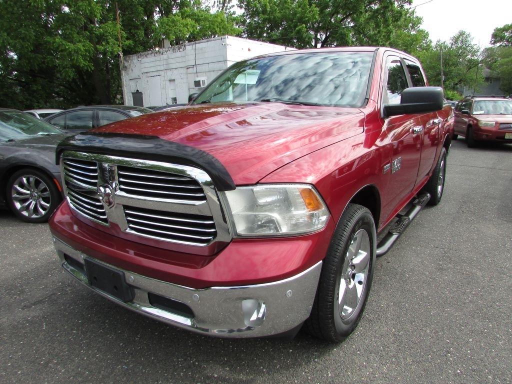 RAM 1500 4WD Crew Cab 140.5" Big Horn 2014