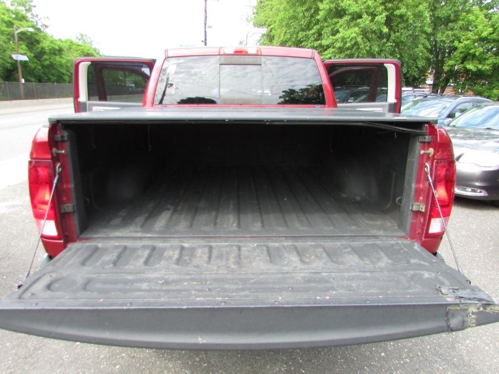 RAM 1500 4WD Crew Cab 140.5" Big Horn 2014